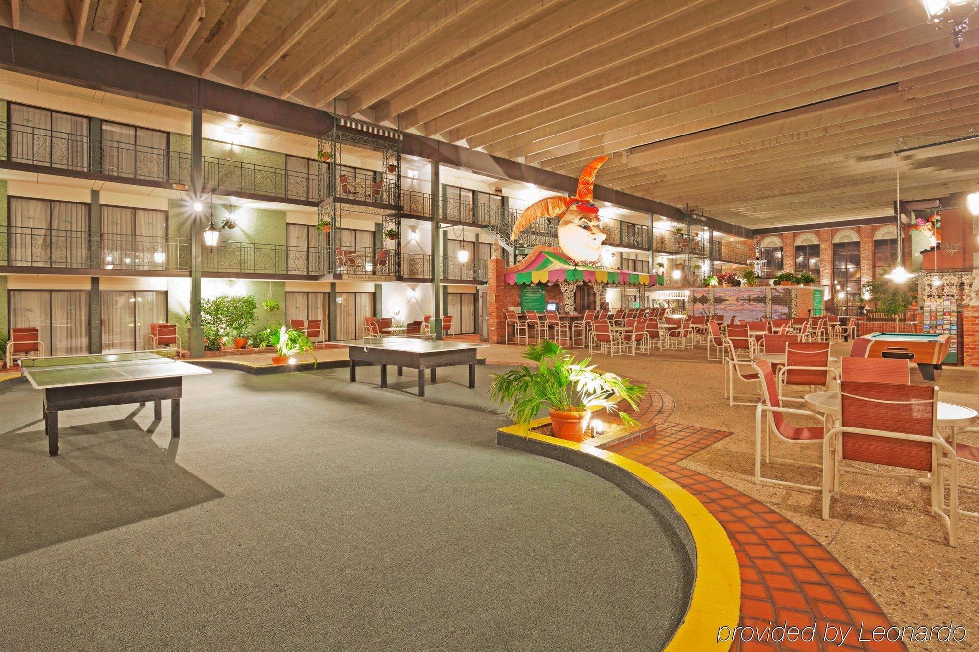 Holiday Inn Perrysburg French Quarter Restoran gambar